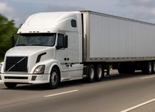 Cómo obtener la Licencia de Conducir Comercial (CDL) en Estados Unidos
